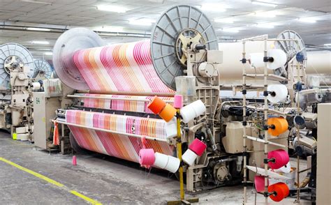  Quel est le potentiel révolutionnaire du Qiana dans l'industrie textile moderne ?