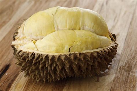  Durian: L’or jaune du sud-est asiatique et son potentiel dans les applications aromatiques !