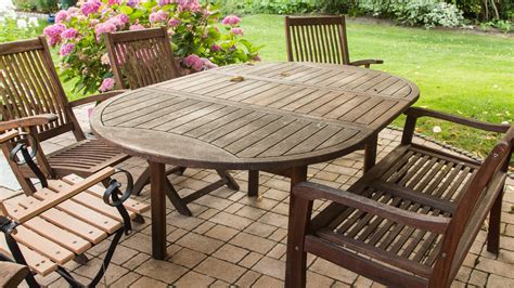 Is Acacia Good for Outdoor Furniture? And Why Does It Make Your Neighbor's Cat Jealous?