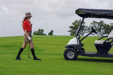 Loofah on Golf Cart Meaning: A Symbol of Absurdity in Modern Culture